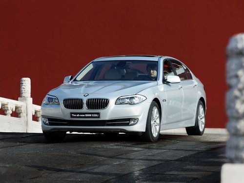 华晨宝马5系好还是进口5系好(华晨宝马5系和进口宝马有什么区别)