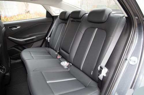 菲斯塔(菲斯塔后排座椅怎么放倒视频) 菲斯塔(菲斯塔后排座椅怎么放倒视频)