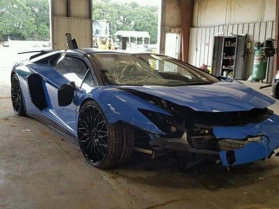 一辆最便宜的兰博基尼多少钱(一辆最便宜的兰博基尼多少钱啊)