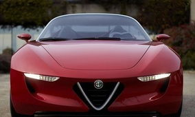 阿尔法罗密欧4c(阿尔法罗密欧4c和8c的区别)