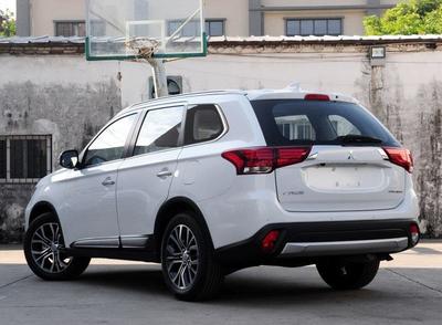 三菱欧蓝德报价(三菱欧蓝德报价及图片2022) 三菱欧蓝德报价(三菱欧蓝德报价及图片2022)