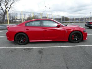 道奇战马(道奇战马地狱猫多少钱)