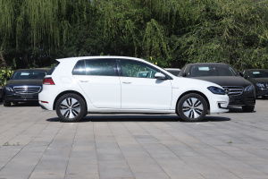 纯进口高尔夫多少钱(进口高尔夫价格)