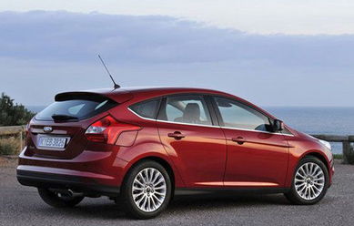 福特福克斯2021款(福特福克斯2021款15T火花塞型号)