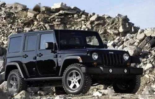 女士小型jeep牧马人粉色(牧马人2021款粉色) 女士小型jeep牧马人粉色(牧马人2021款粉色)