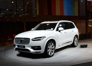 沃尔沃插电式混动车型价格(沃尔沃插电混动工作原理)