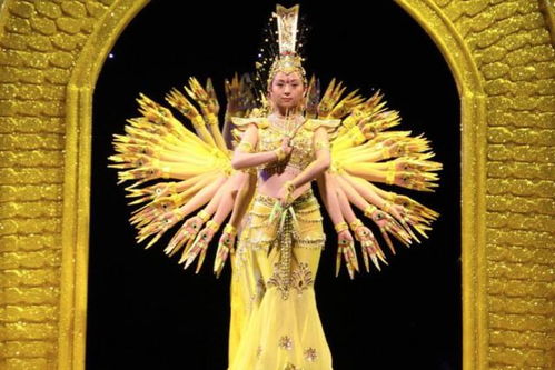 千手观音邰丽华重返春晚，二十年后的再聚首