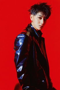 吴艳妮的肯豆风写真，时尚与活力的完美融合