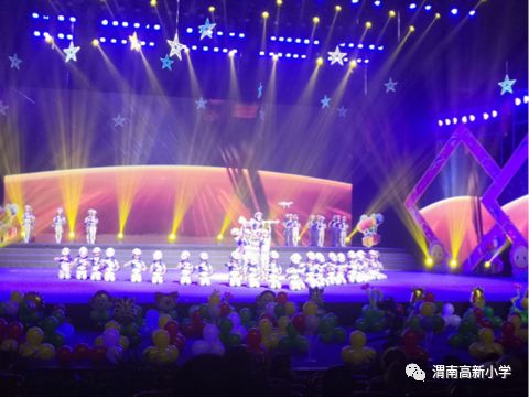 逆风飞翔的星光——这名外卖员为何能登上春晚的舞台 逆风飞翔的星光——这名外卖员为何能登上春晚的舞台