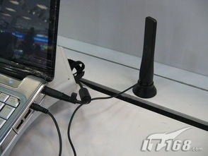 自制天线下的电视世界——会员到期男子的独特体验