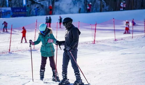 尔滨亚冬冰雪盛宴，冰雪更加闪亮