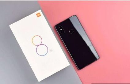 小米8SE，科技与美学的完美结合